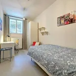 Pronajměte si 2 ložnic/e byt o rozloze 75 m² v prague