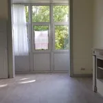 Rent 1 bedroom apartment in Schaerbeek