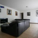 Rent 4 bedroom house of 96 m² in AIZENAYT