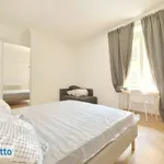 Rent 3 bedroom apartment of 110 m² in Milan