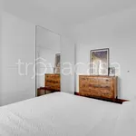 Rent 2 bedroom apartment of 72 m² in Milano