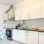 Rent a room in lisbon