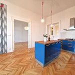 Pronajměte si 3 ložnic/e byt o rozloze 115 m² v zizkov