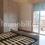 Rent 5 bedroom apartment of 100 m² in Venice