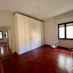 Rent 4 bedroom apartment of 130 m² in Cremona