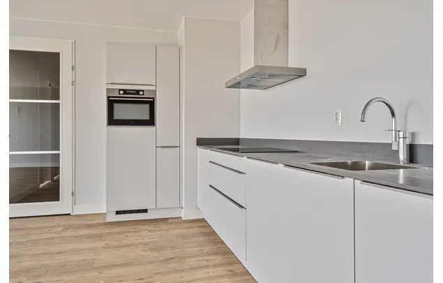 Huur 2 slaapkamer appartement van 121 m² in Leiden