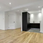 Huur 4 slaapkamer appartement van 111 m² in Amsterdam