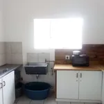 Rent 5 bedroom house in Port Elizabeth