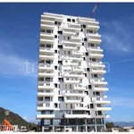 Affitto 6 camera appartamento di 210 m² in Salerno