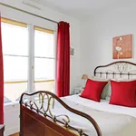 Rent 2 bedroom apartment of 50 m² in Paris