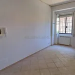 Affitto 3 camera appartamento di 56 m² in Roma