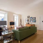 Rent 1 bedroom apartment of 102 m² in lisbon