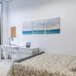 Rent 7 bedroom apartment in Valencia