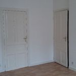 Appartement de 29 m² avec 2 chambre(s) en location à DINAN