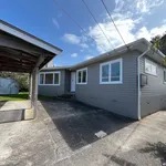 Rent 3 bedroom house in Kaipātiki