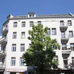 Rent a room of 108 m² in berlin