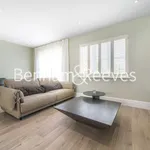 Rent 3 bedroom house in Bury