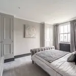 Rent 4 bedroom house of 203 m² in Chelsea,