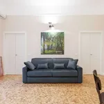 Rent 1 bedroom apartment of 70 m² in milan