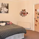 Rent 1 bedroom student apartment in Leeds