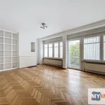 Huur 1 slaapkamer appartement van 67 m² in Ixelles - Elsene