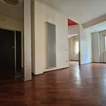 Rent 2 bedroom apartment of 80 m² in Napoli