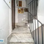 Affitto 3 camera appartamento di 70 m² in Naples