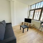 Appartement de 38 m² avec 1 chambre(s) en location à St Etienne