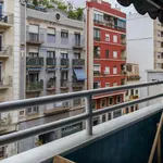 Rent a room of 200 m² in valencia