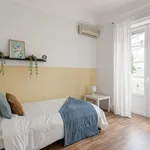 Rent 12 bedroom apartment in Lisbon