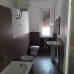 Rent 3 bedroom apartment of 110 m² in milano