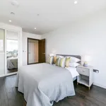 Rent 3 bedroom apartment of 127 m² in London