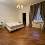 Rent 5 bedroom apartment of 160 m² in Modena