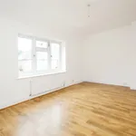 Rent 2 bedroom house in Dagenham