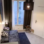 Rent 1 bedroom apartment of 150 m² in Paris