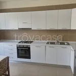 Affitto 4 camera appartamento di 160 m² in Brindisi