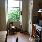 Rent 4 bedroom flat in Edinburgh