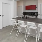 Rent 5 bedroom apartment of 10 m² in Berlin