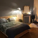 Appartement de 90 m² avec 4 chambre(s) en location à reims