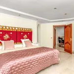 Alquilo 5 dormitorio casa de 1100 m² en Marbella