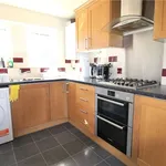 Rent 2 bedroom flat in South East England