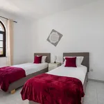 Alugar 4 quarto casa de 200 m² em Faro