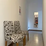 Rent 3 bedroom apartment in Milan