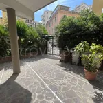 Rent 4 bedroom apartment of 150 m² in Napoli