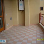 Affitto 3 camera appartamento di 60 m² in Taranto