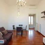 Rent 3 bedroom apartment of 90 m² in Milan