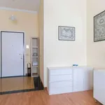 Rent 1 bedroom apartment of 60 m² in milan