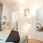 Rent 4 bedroom apartment of 80 m² in Milan