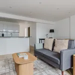 Rent 2 bedroom apartment of 560 m² in London