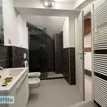 Affitto 2 camera appartamento di 65 m² in Bologna